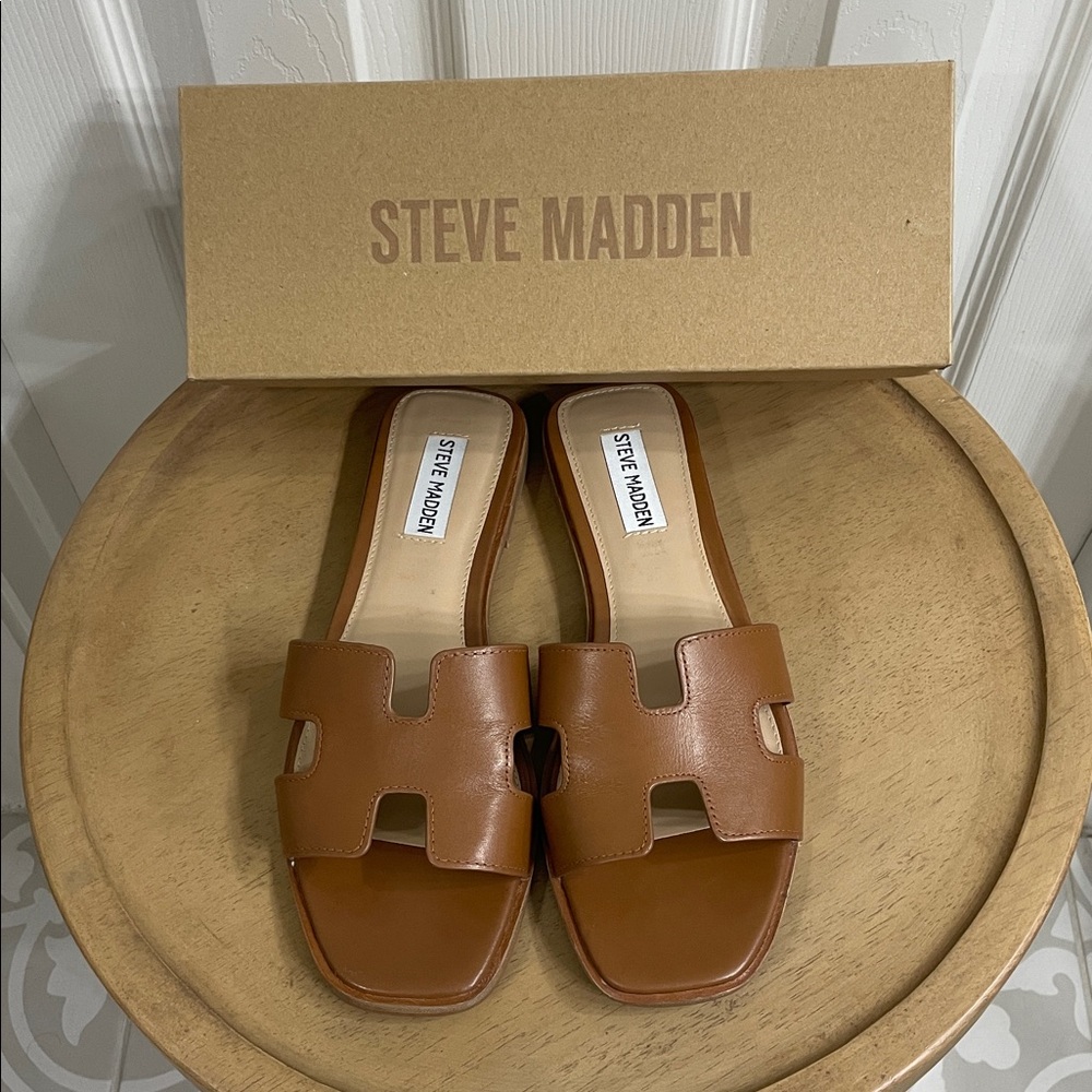 Steve Madden Hayden Slide Sandals in Cognac Size 8